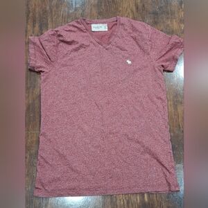 Abercrombie & Fitch Heathered Red V-Neck Tee